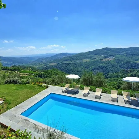 Villa Lastro Sleeps 16 Pool Wifi *